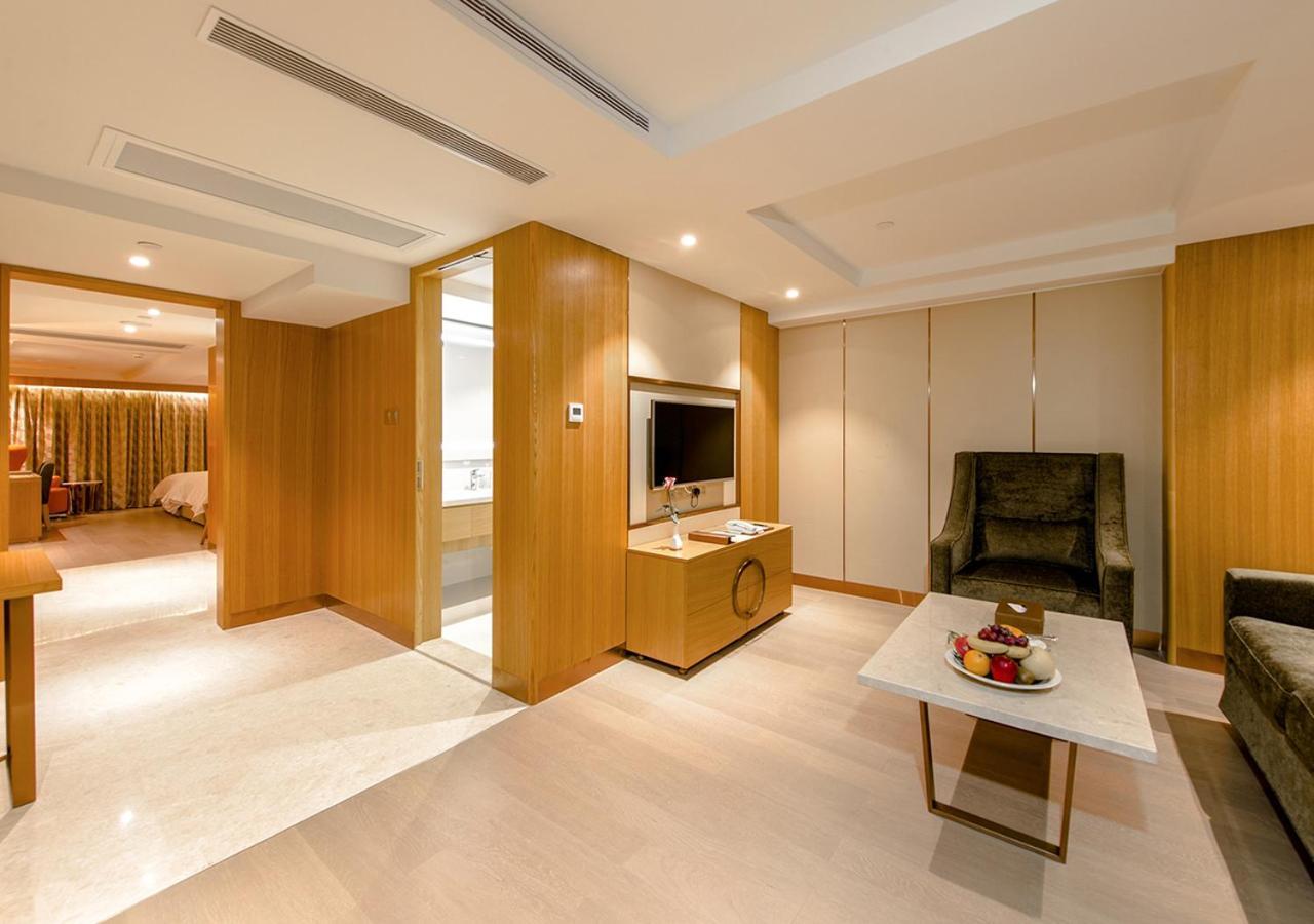 Royal Dragon Hotel Macau Ngoại thất bức ảnh